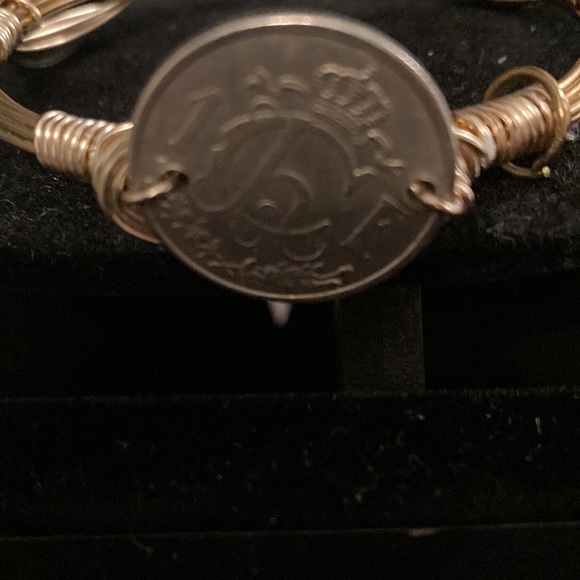 Unique hand crafted Coin Wire Bracelet - Picture 3 of 6